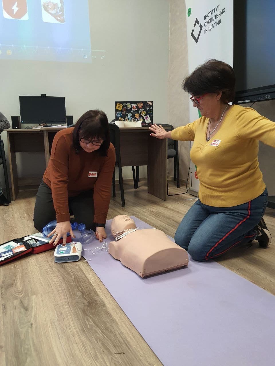 Тренінг з надання першої домедичної допомоги в межах проєкту CPR4U 5