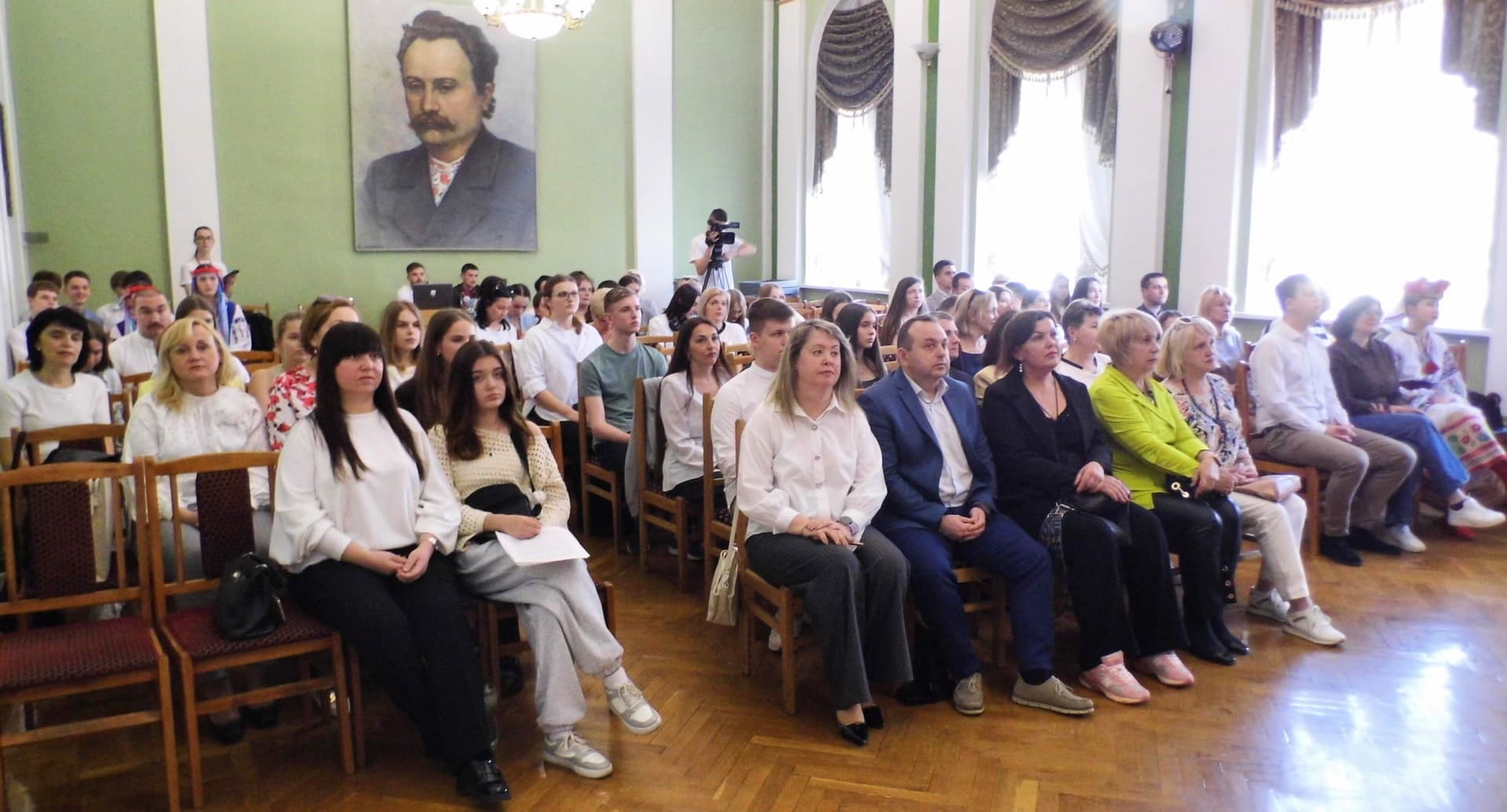 Нагородження переможців IV міського наукового марафону STEP UP 2